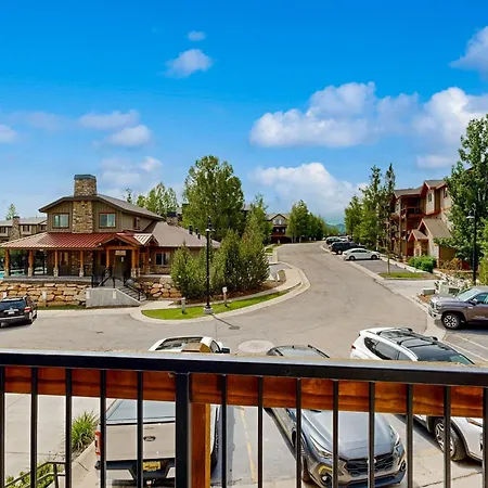 Bear Hollow Village Unit 1202